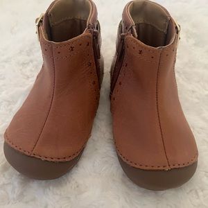 Stride rite Agnes boots